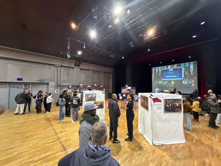 Vernissage du projet « Pantin-Londres à vélo »